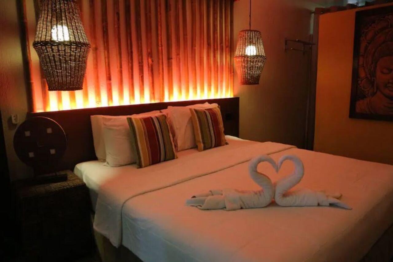 Bale Mi Hotel Balabag  Buitenkant foto